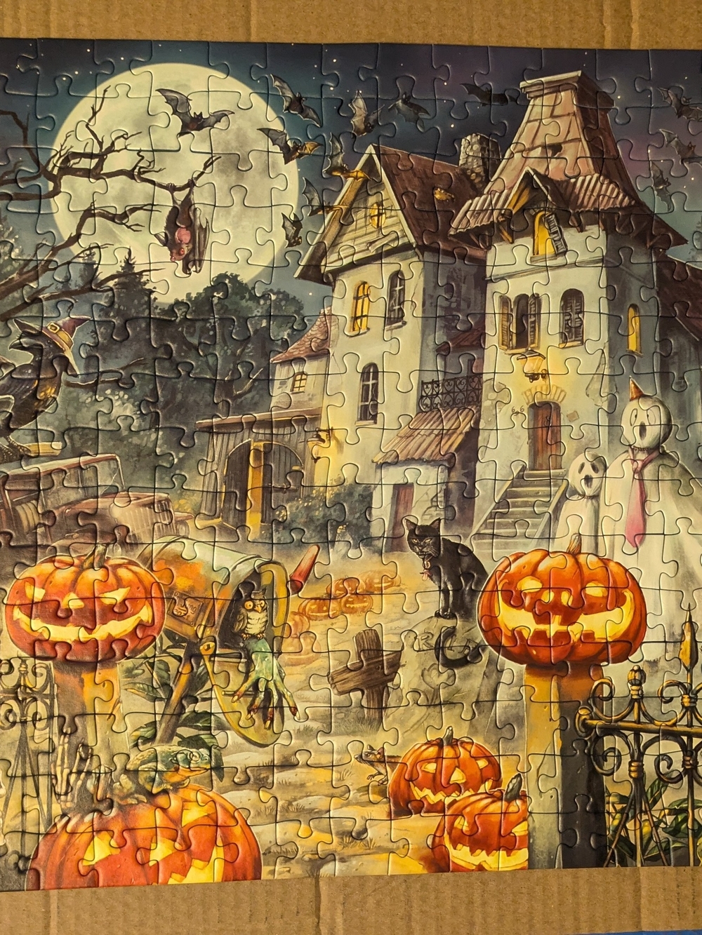 Ravensburger Halloween Haunted Mansion Puzzle - Orange, Black, White, Blue